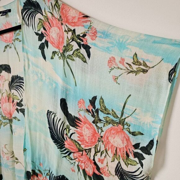 EUC AMERICAN EAGLE OUTFITTERS FLORAL COVER UP BEACH / SWIM ONE SIZE - Picture 8 of 14